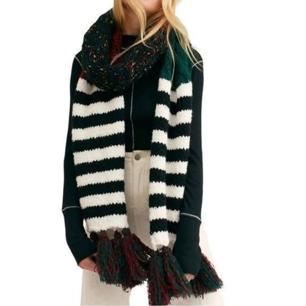 Free People Nova Tassel Scarf One Size New
